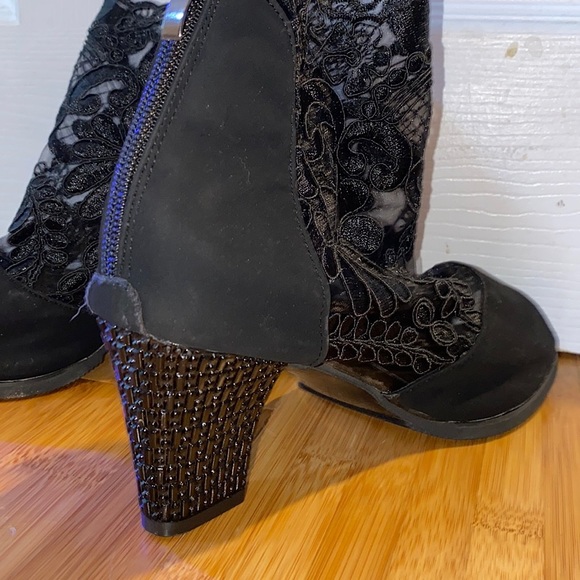 Black lace heels with open toe - Picture 4 of 6